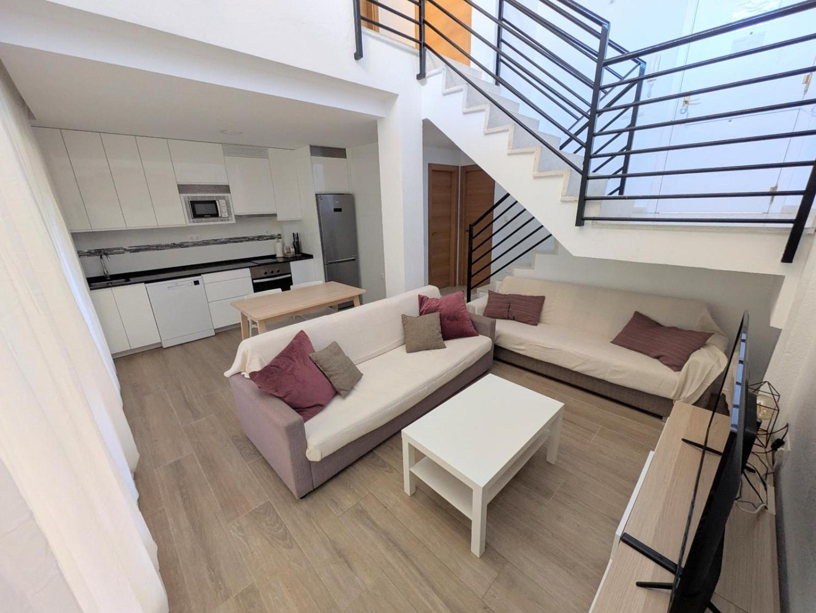 Adosado Nuevo Con Piscina, Playa, Garaje Y Jardin لوس كانيوس دي ميكا المظهر الخارجي الصورة